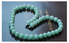 天然翡翠項(xiàng)鏈-老坑糯種清雅淺陽(yáng)綠均色細(xì)膩圓潤(rùn)玉珠項(xiàng)鏈