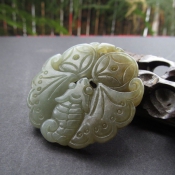 精美天然和田玉帶糖色福在眼前吉祥掛件/和田玉蝙蝠花件/招財祥瑞玉墜/玉緣軒正品