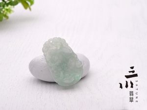 天然A貨翡翠生肖牛