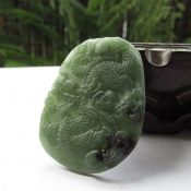 天然岫玉青綠龍牌掛件/玉石龍圖案項墜玉佩/開光岫玉龍牌開運辟邪護身/玉緣軒正品