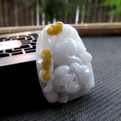 翡翠A貨黃翡俏色翡翠如意貔貅掛件