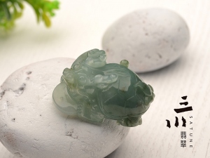 糯種天然A貨翡翠龍龜長壽富貴掛件