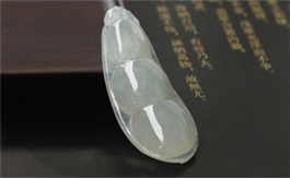 天然翡翠掛件--老坑冰糯種飄黃翡瑩潤細膩雙面精雕圓潤飽滿四季豆