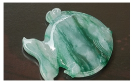 天然翡翠掛件--老坑冰種清雅藍綠飄絲潤澤晶瑩鏤空精雕金玉滿堂