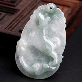 天然翡翠掛件--老坑糯種飄藍花生肖狗D08X-114