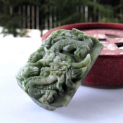 精美獨玉綠白料騰龍祥瑞玉皮帶扣/南陽玉腰佩/玉石皮帶扣腰飾