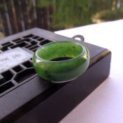 天然新疆和田玉碧玉素面戒指