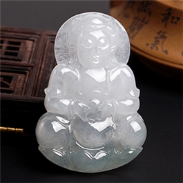 天然翡翠掛件--老坑冰種淺綠細膩潤澤雙面精雕觀音