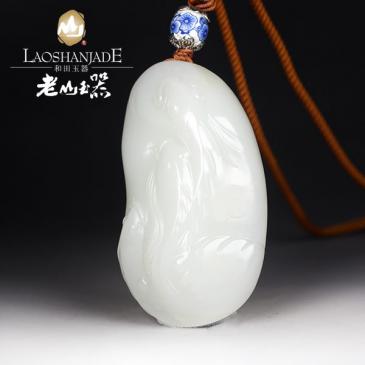 張國軍作品和田玉羊脂玉手把件年年有余大師作品