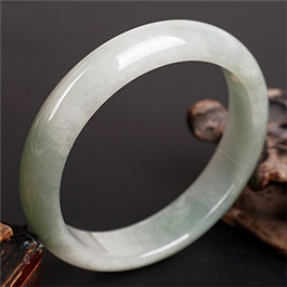 天然翡翠手鐲--老坑糯種清雅淺綠扁口圓鐲59