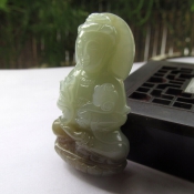 純天然新疆和田玉青白玉帶糖立體觀音掛件/玉緣軒正品