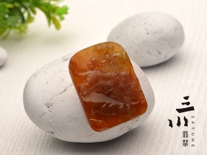 紅翡糯種天然A貨翡翠猛虎吊墜