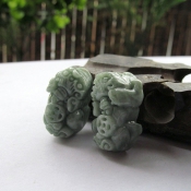 天然緬甸A貨翡翠玉豆綠小貔貅吊墜掛件