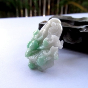 精美天然緬甸翡翠A貨遇百財(玉白菜)掛件