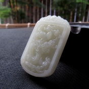 純天然和田玉青白玉大氣龍牌掛件