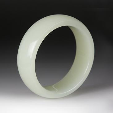 新疆天然和田玉青白玉手鐲60.5mm扁圓環形女款專柜正品附帶證書