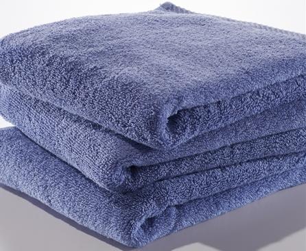 Use Everyday! Lint-Resistant Thick Face Towel Same Color 3-Pack