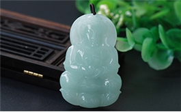 天然翡翠掛件--老坑冰糯種淺綠均色細膩潤澤雙面精雕觀音