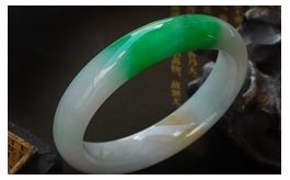 天然翡翠手鐲--精品老坑糯種驚艷正陽綠伴鮮潤(rùn)淺黃翡飄花細(xì)膩均勻雍容典雅圓潤(rùn)正裝富貴圓鐲(53)