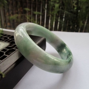 純天然緬甸A貨飄花翡翠玉手鐲