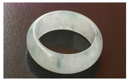 天然翡翠戒指-四月晨光老坑冰種飄花圓潤(rùn)清新靈秀指環(huán)