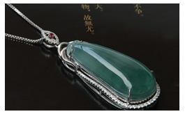 18K白金鑲鉆天然翡翠掛件-老坑冰玻種飄藍(lán)花極細(xì)膩水潤(rùn)飽滿圓潤(rùn)奢華鑲嵌富貴福瓜