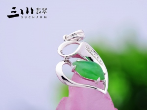 18K白金鉆石冰種天然A貨翡翠福祿壽喜吊墜