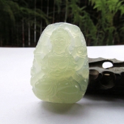 冰透湖綠純天然岫玉千手觀音掛件