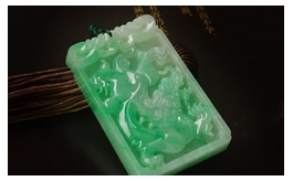 天然翡翠掛件--老坑冰糯種清雅淺陽綠潤澤晶瑩厚實(shí)大氣內(nèi)凹雙面精雕子岡牌龍鳳呈祥