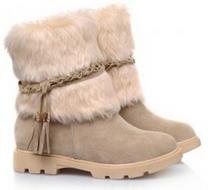 CutePlushAndTasselsDesignWomen'sSnowBoots