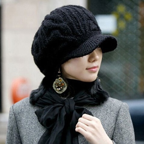 Chic Hemp Flower Decorated Solid Color Knitted Visor For Women