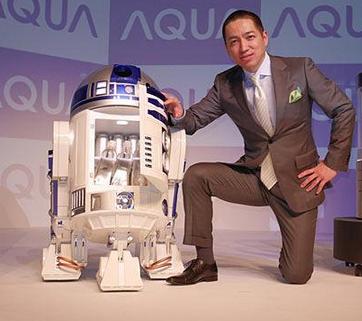 AQUA星际大战R2-D2可行走式冰箱