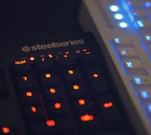 Steelseries賽睿APEXM260機械鍵盤