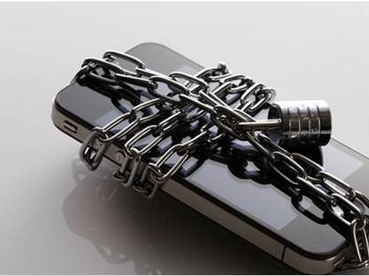 过年回家对付熊孩子三星A9只要一招