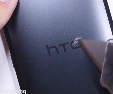 HTC10暴力测试:做工值得肯定