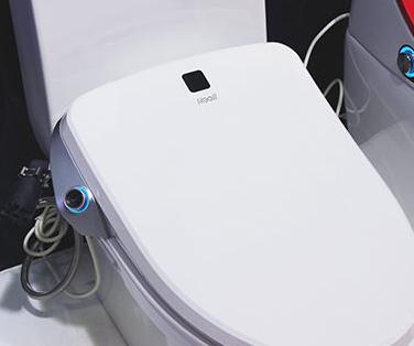 恒洁B939智能盖板评测内外兼备的卫浴好帮手