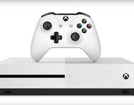 微软新款Xbox One，体积要比标准版小40%