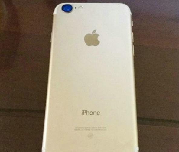 金色iPhone7背照曝光后置“蓝光”镜头