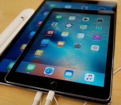 苹果下一年将推出三款iPad18年上柔性屏
