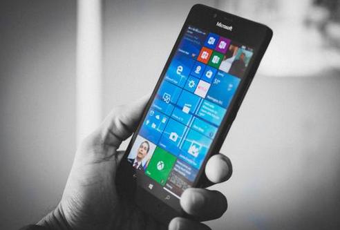 明天又到"黑五"大促  微软Lumia 650五折开卖
