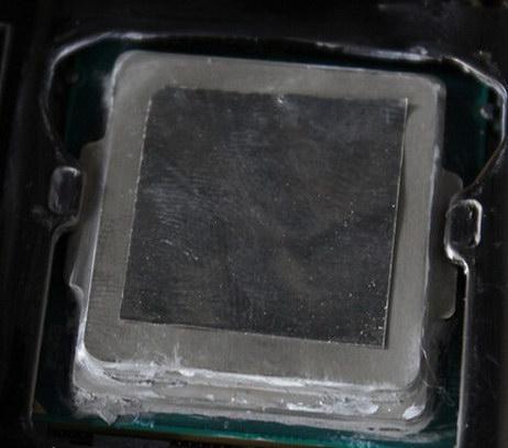 牙膏等多種散熱硅脂對比評測