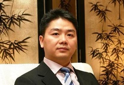 劉強東解讀農村電商戰略,新婚不忘忙事業!
