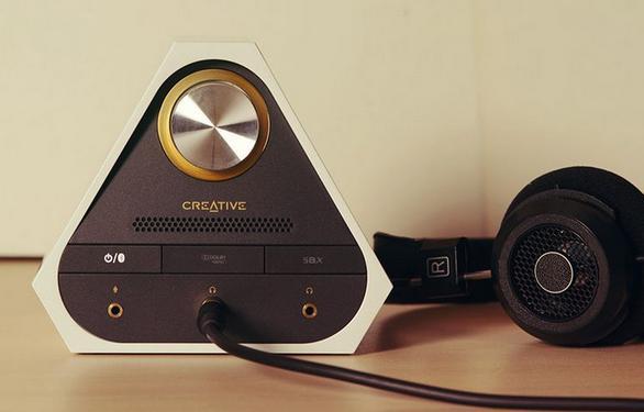 CREATIVE 创新 推出 Sound Blaster X7 限定版