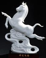 神采飞扬德化白瓷动物马雕塑家居办公工艺品摆件送领导